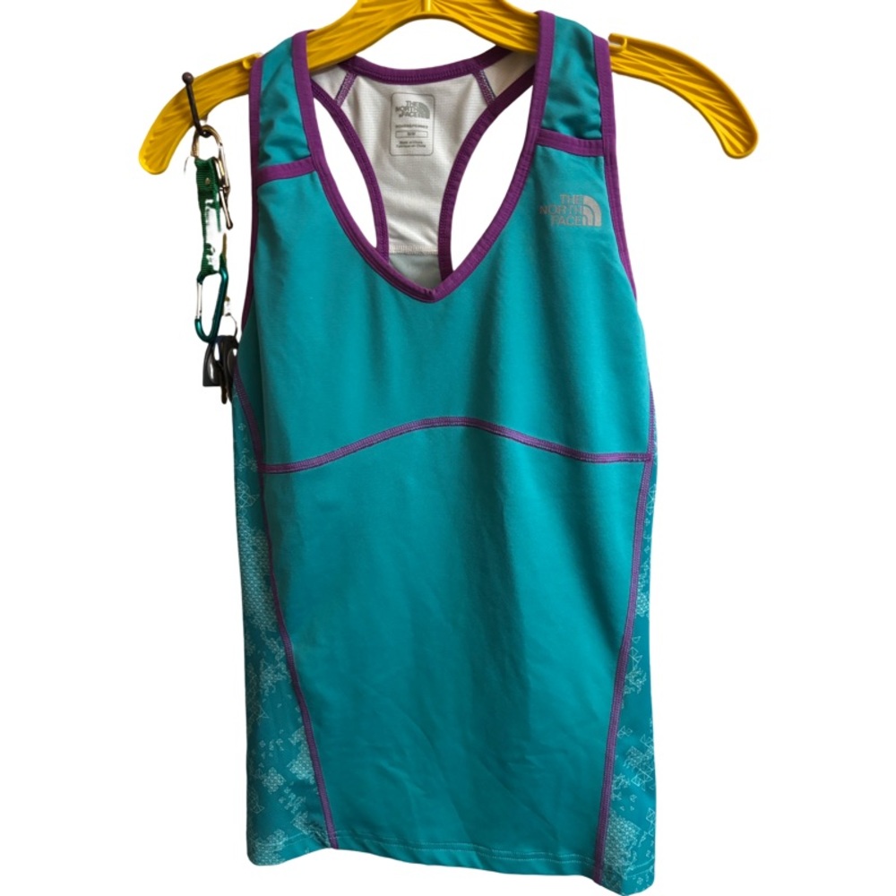 The North Face Racerback Athletic Tank top with Builtin Bra Womens Size Medium